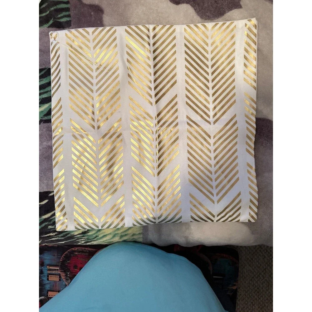 Pillow case covers